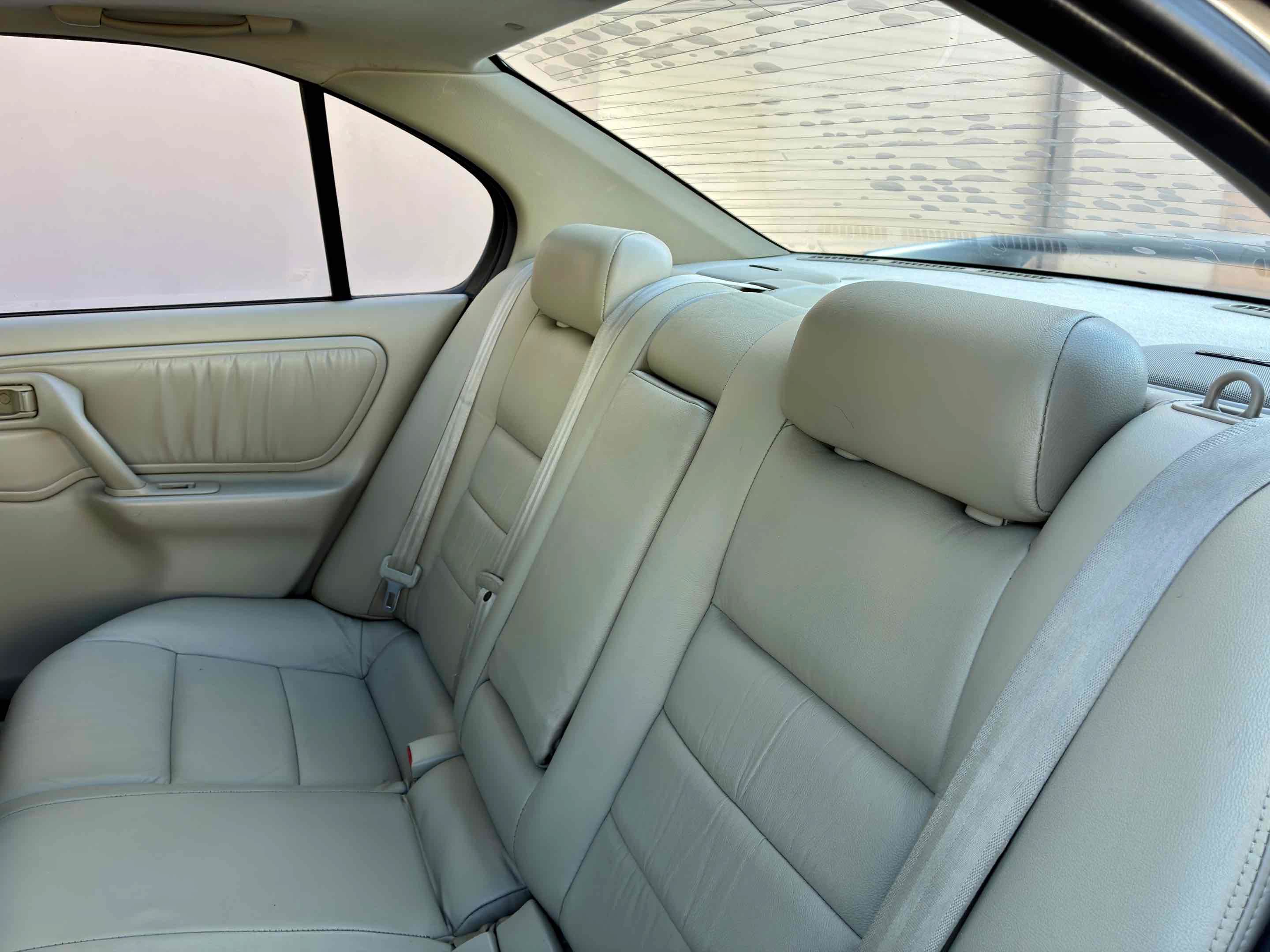 Used 1999 INFINITI G20 FWD image 43