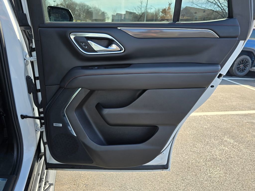 Used 2022 Chevrolet Tahoe RST w/ Luxury Package image 34