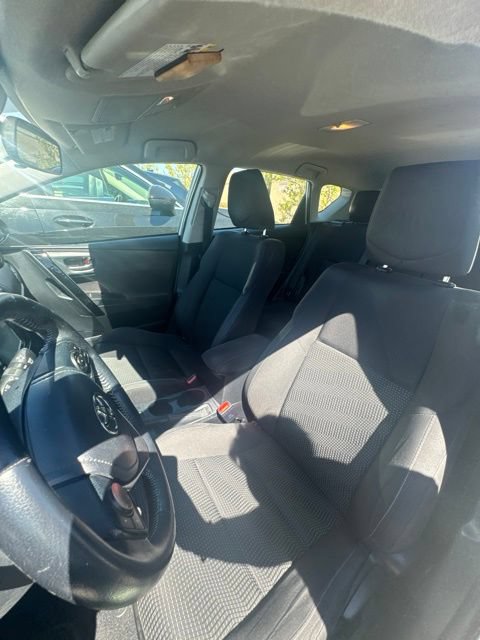 Used 2017 Toyota Corolla iM w/ Carpet Mat Package FWD image 11