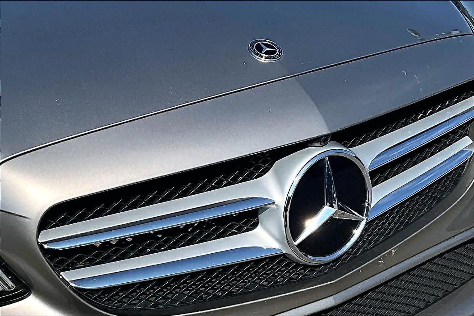 Used 2020 Mercedes-Benz C 300 4MATIC Sedan image 31