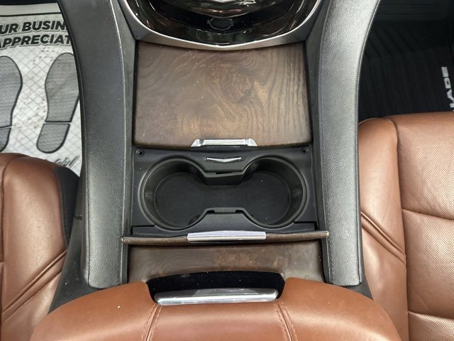 Used 2017 Cadillac Escalade ESV Luxury image 17