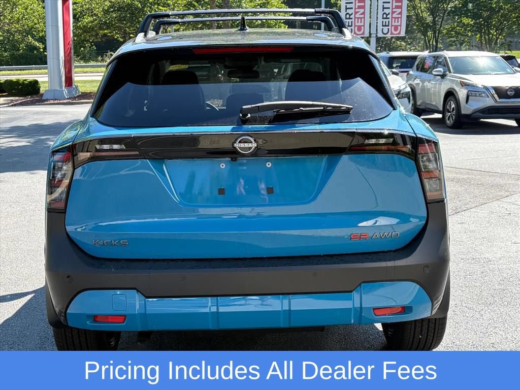Used 2026 Nissan Kicks SR w/ Cold Weather Package AWD/4WD image 7