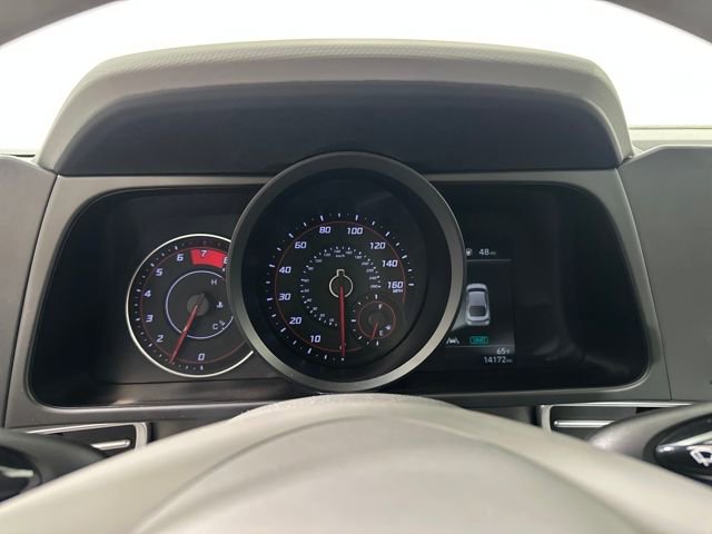 Used 2023 Hyundai Elantra SEL image 17