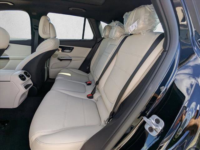 New 2026 Mercedes-Benz GLC 300 image 14