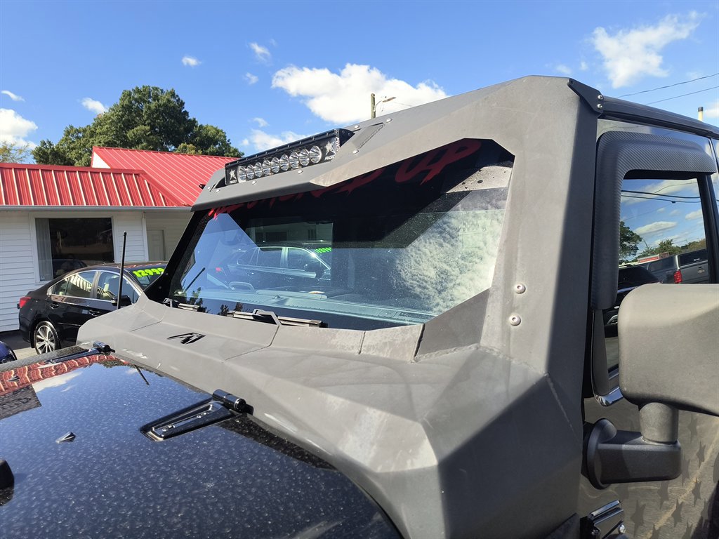 Used 2018 Jeep Wrangler Unlimited Sahara image 20