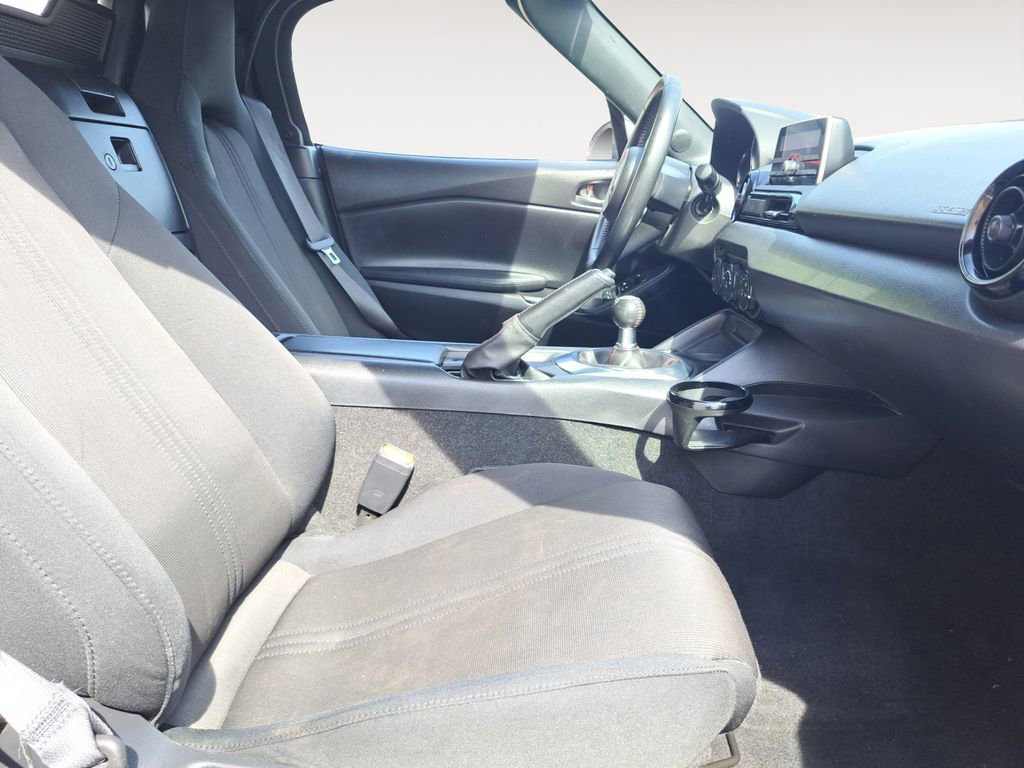 Used 2016 MAZDA MX-5 Miata Sport image 15