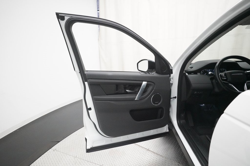 Used 2022 Land Rover Discovery Sport S image 28