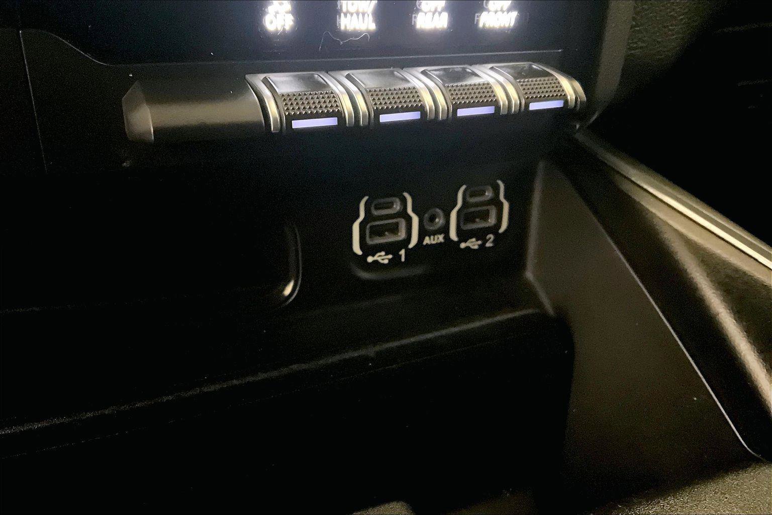 Used 2021 RAM 1500 Laramie image 31