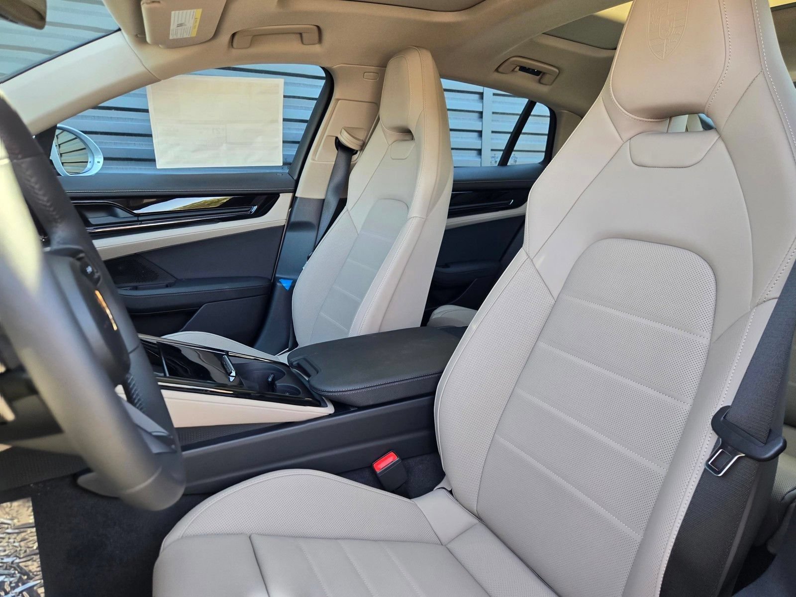 New 2026 Porsche Panamera RWD image 6