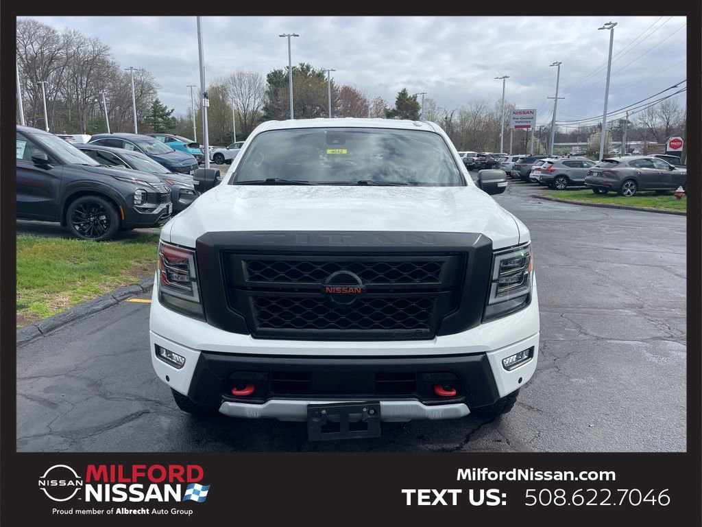 Used 2020 Nissan Titan PRO-4X w/ Pro-4x Utility Package AWD/4WD image 7