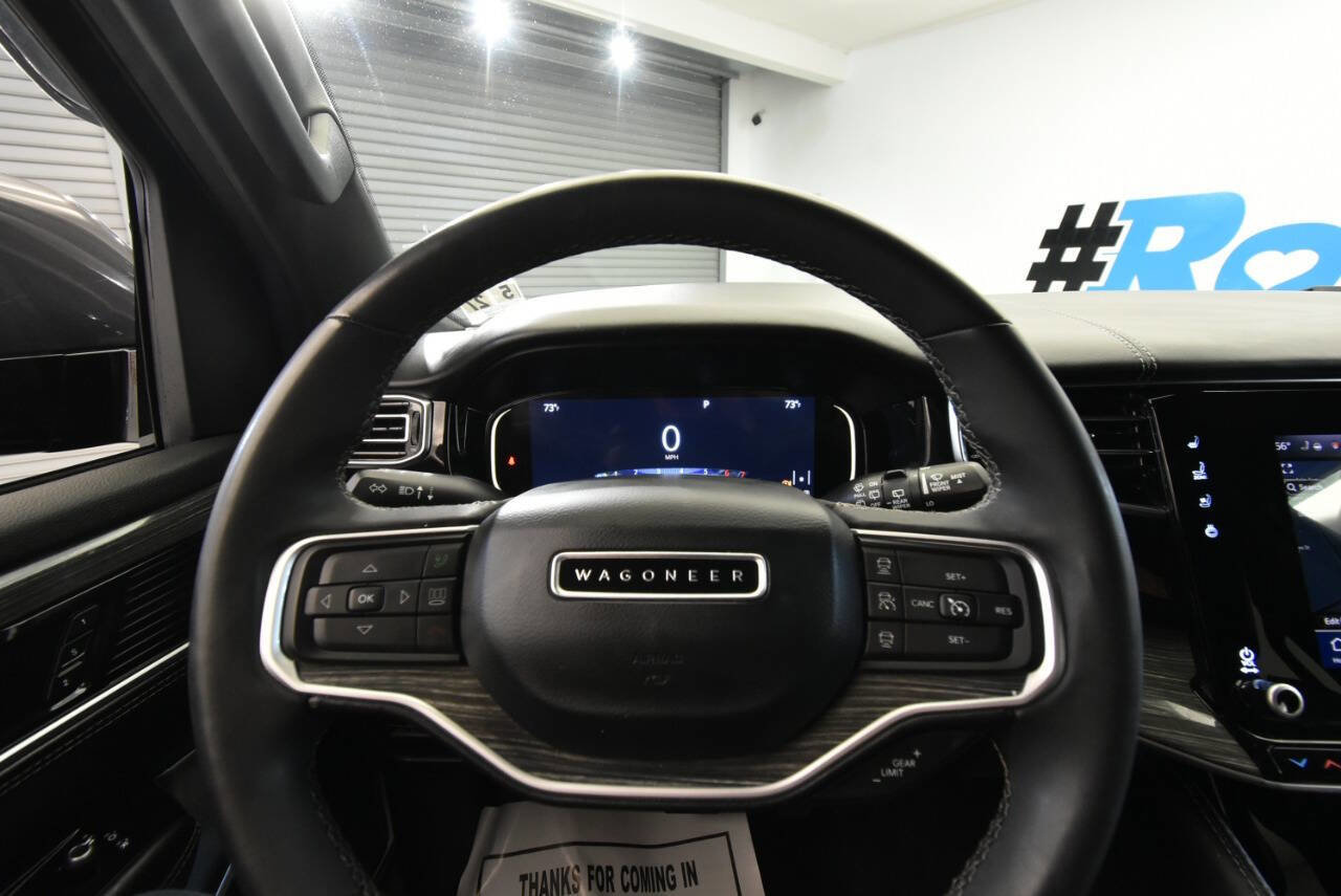 Used 2022 Jeep Wagoneer Series II AWD/4WD image 25