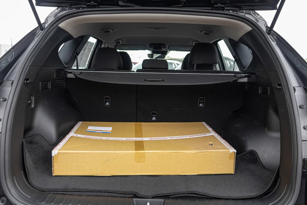 Certified 2026 Hyundai Tucson SE FWD image 30
