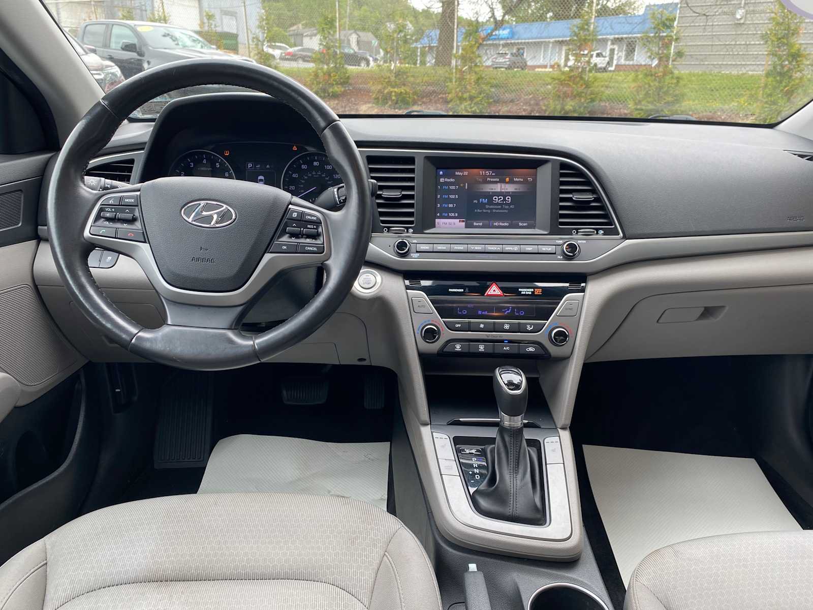 Used 2018 Hyundai Elantra Value Edition w/ Cargo Package FWD image 10