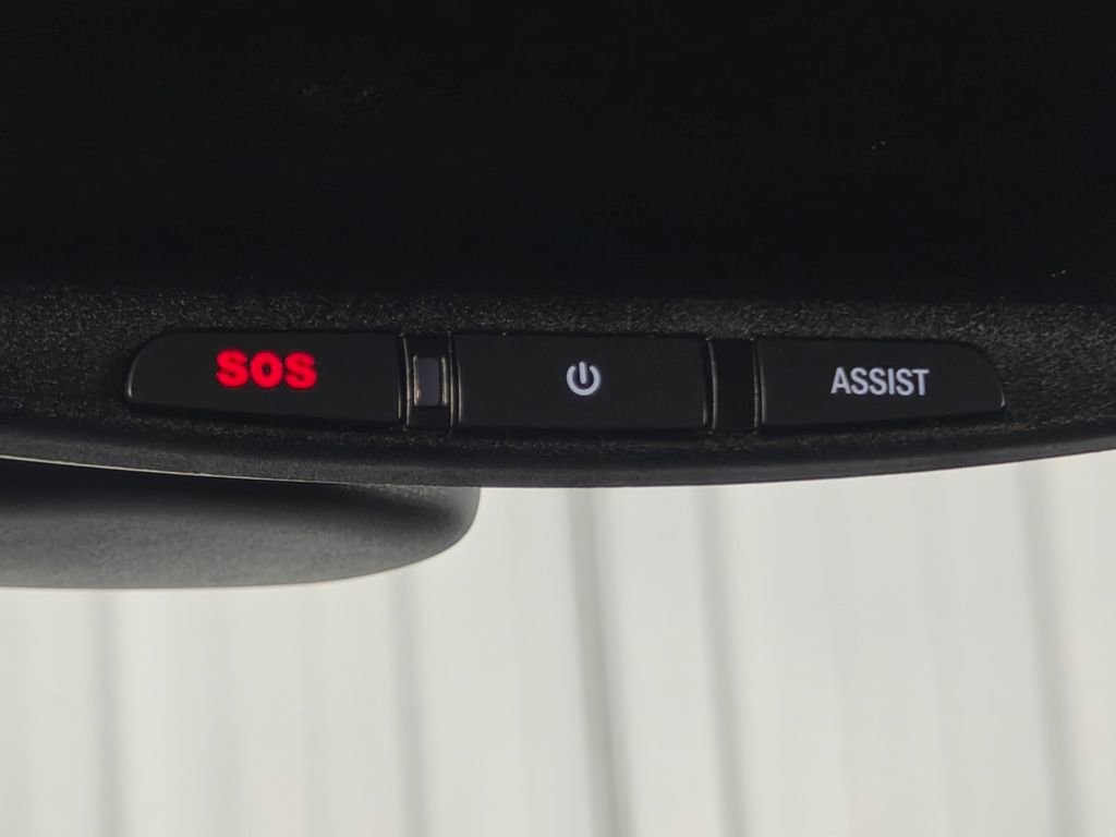 Used 2019 Jeep Grand Cherokee Altitude AWD/4WD image 11