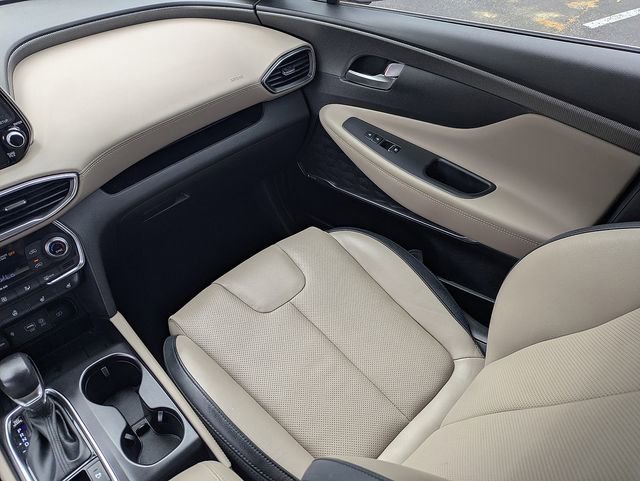 Used 2019 Hyundai Santa Fe FWD image 18
