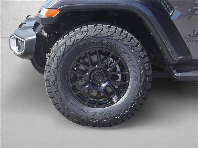 Used 2024 Jeep Gladiator Sport image 22