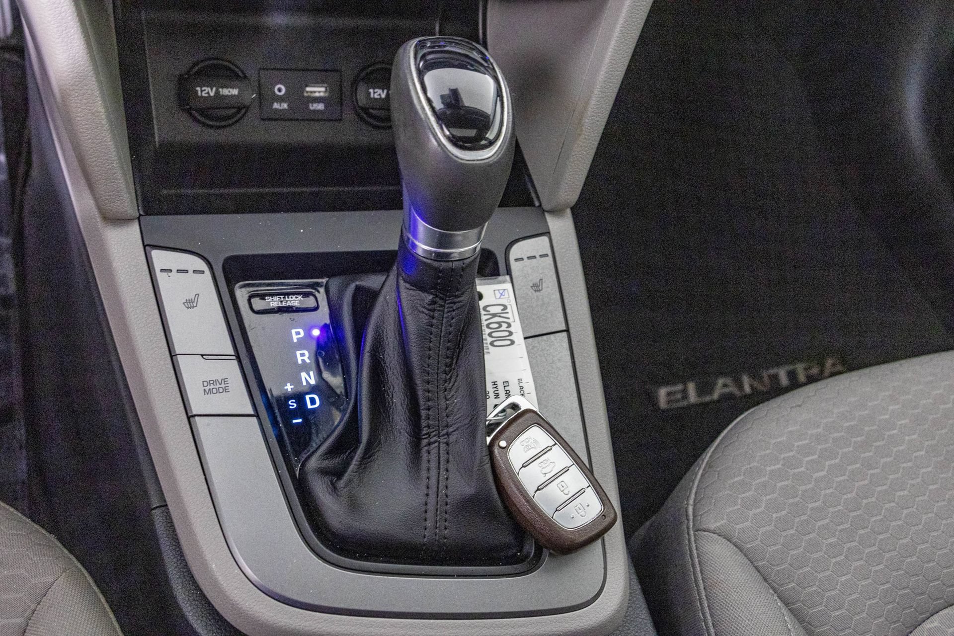 Used 2020 Hyundai Elantra Value Edition FWD image 27
