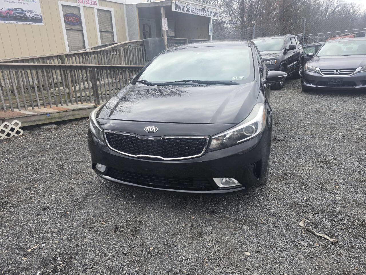 Used 2017 Kia Forte LX image 5