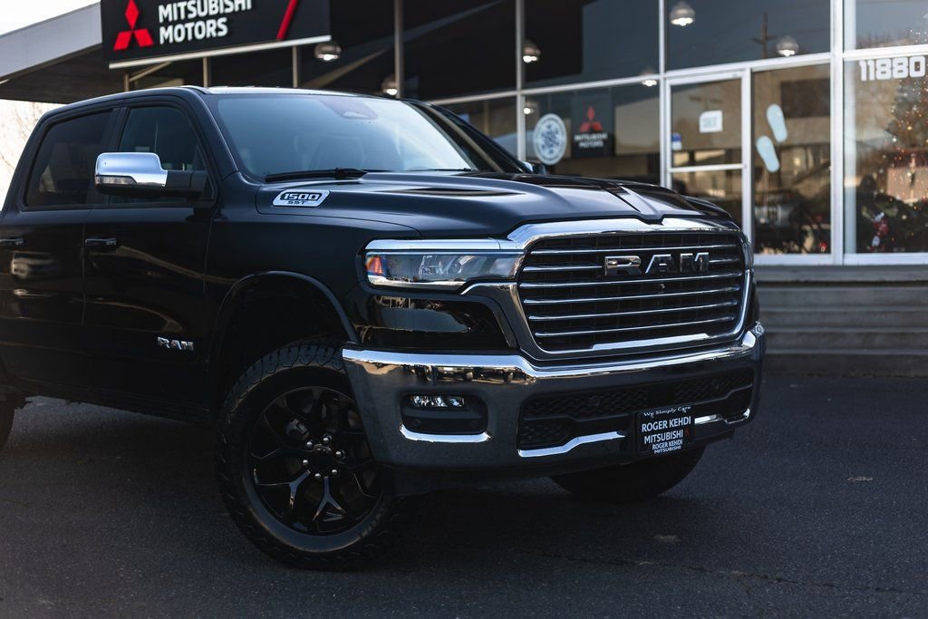Used 2025 RAM 1500 Laramie image 3