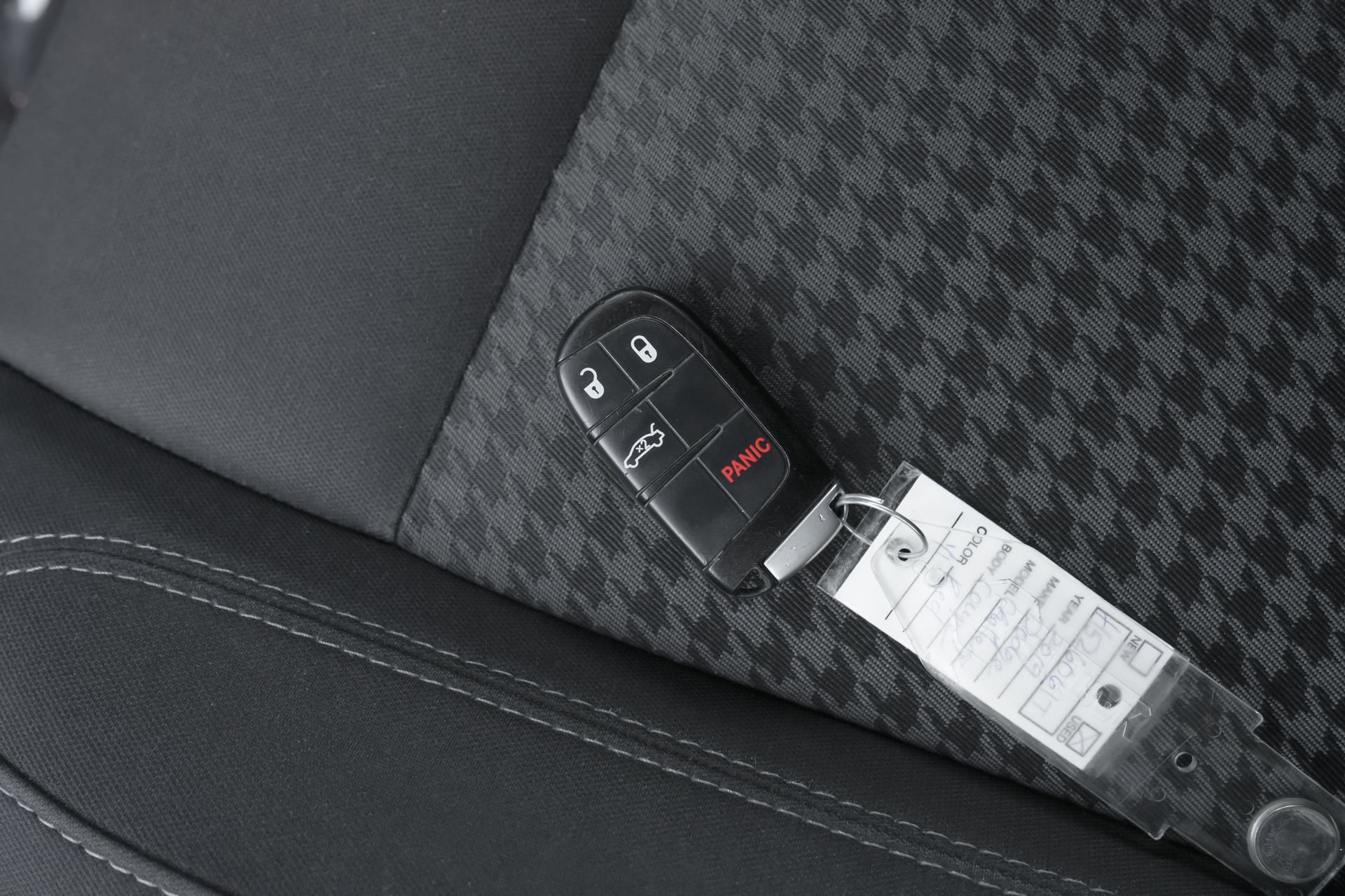 Used 2019 Dodge Challenger SXT image 41