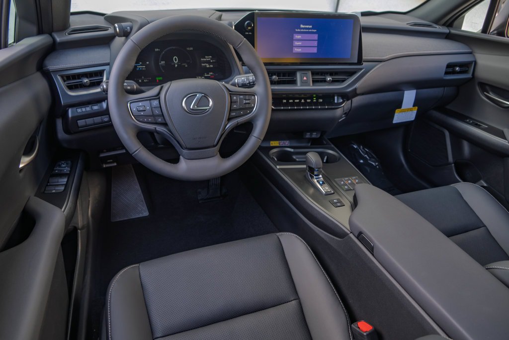 New 2026 Lexus UX 300h AWD w/ Accessory Package (Z1) image 3