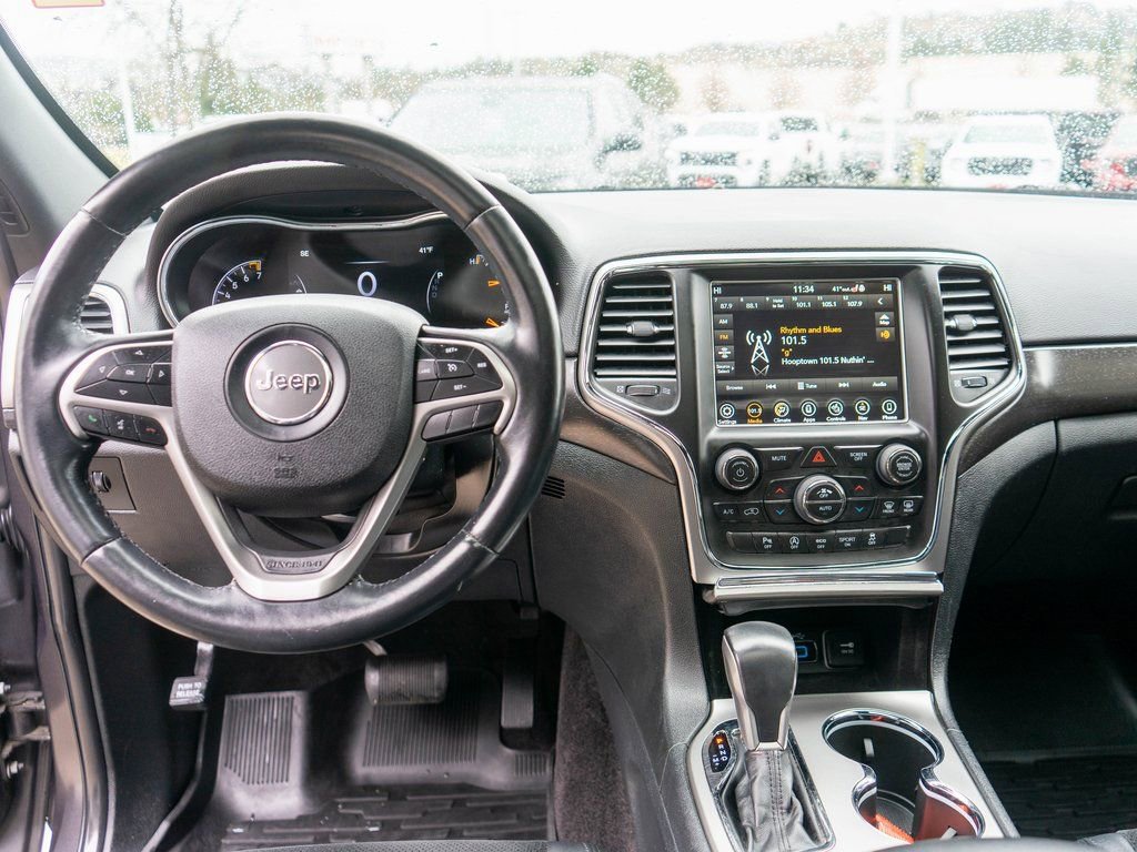 Used 2018 Jeep Grand Cherokee Altitude image 15