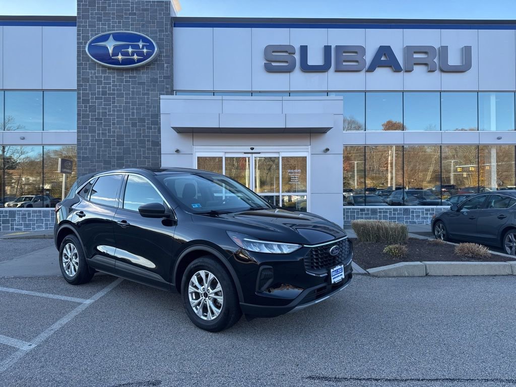 Used 2023 Ford Escape Active image 7