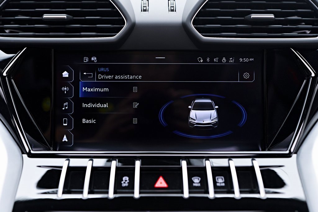 Used 2022 Lamborghini Urus image 83