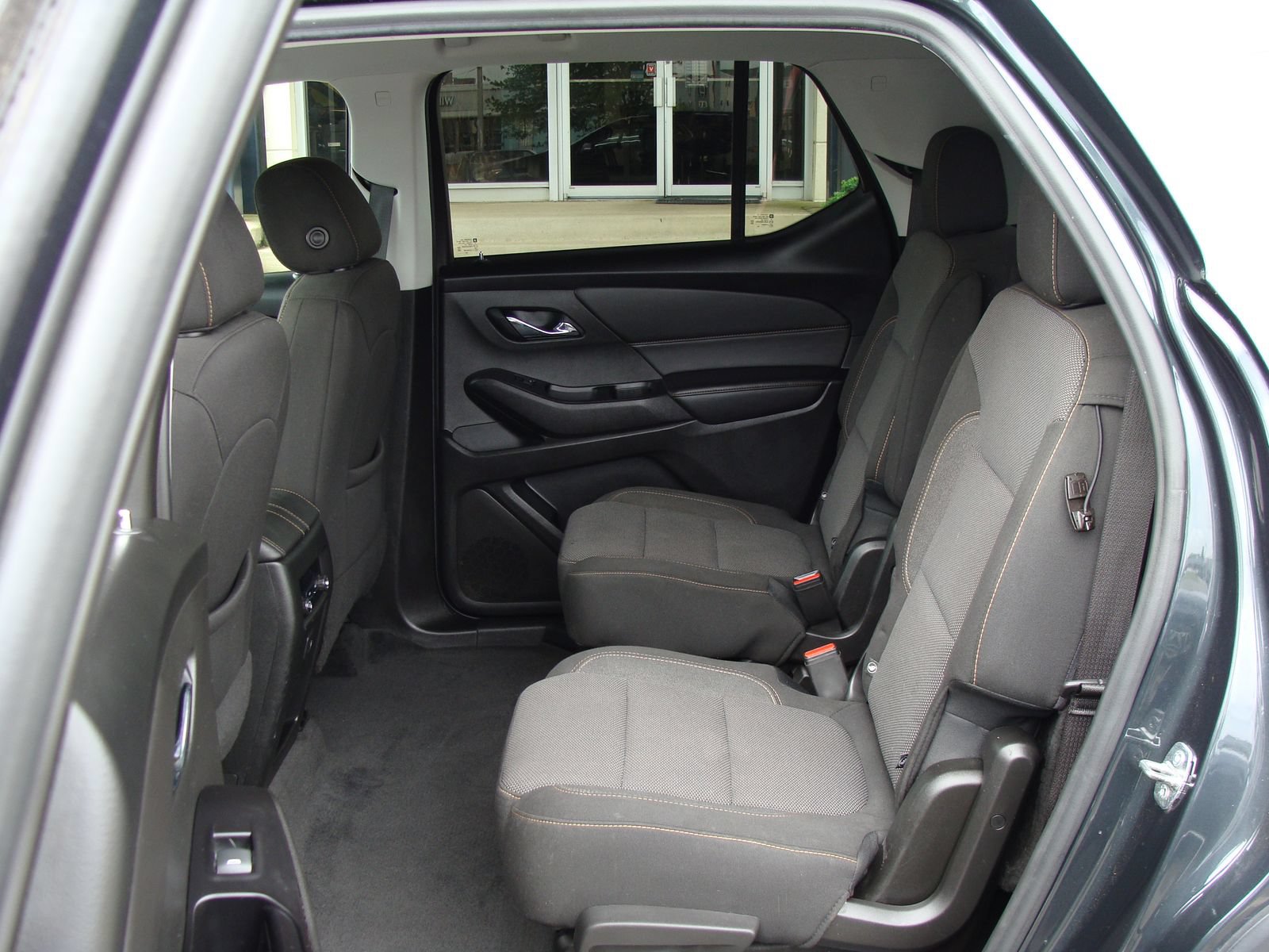 Used 2020 Chevrolet Traverse LT AWD/4WD image 8
