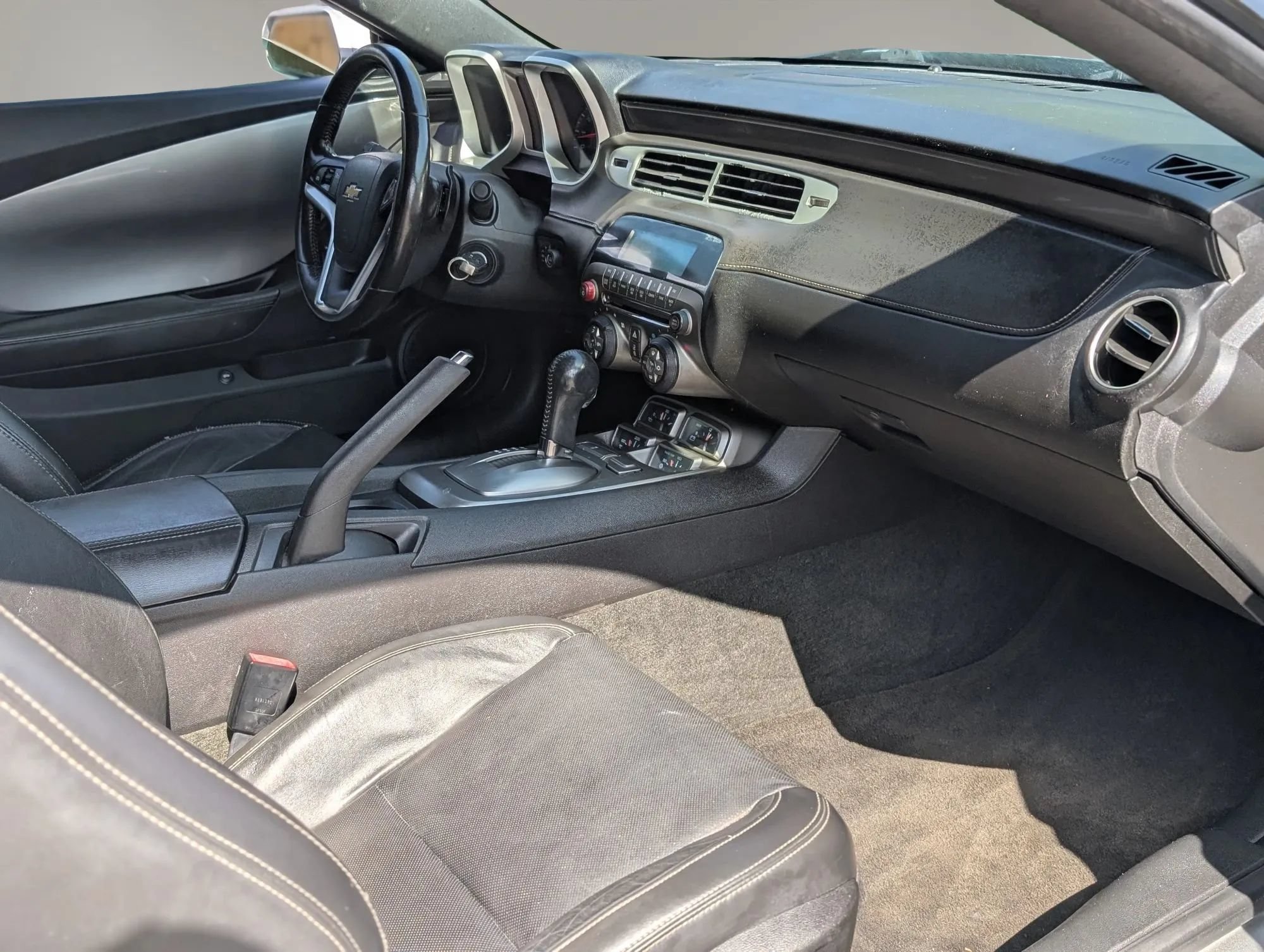 Used 2012 Chevrolet Camaro LT RWD image 19