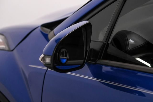 Used 2020 Toyota C-HR LE image 38