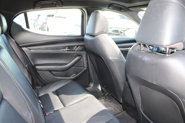 Used 2022 MAZDA MAZDA3 s FWD image 7