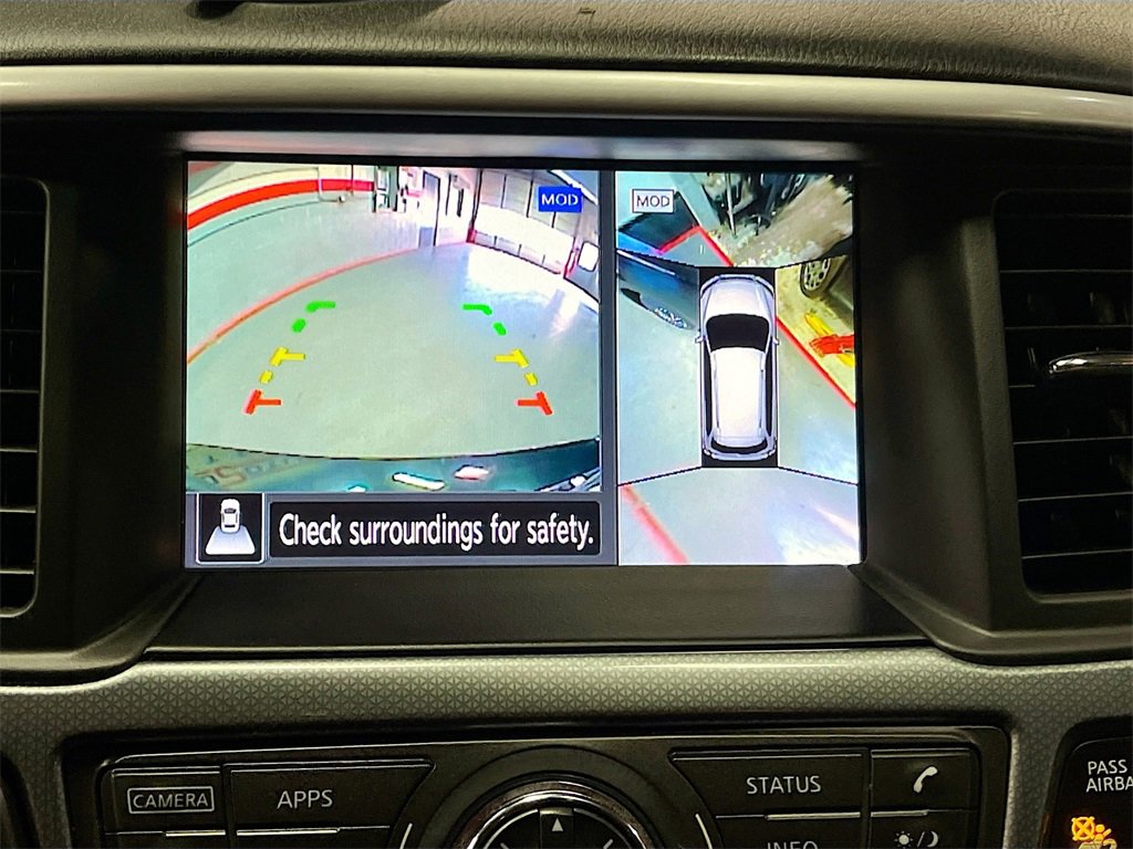 Used 2019 Nissan Pathfinder SL image 14