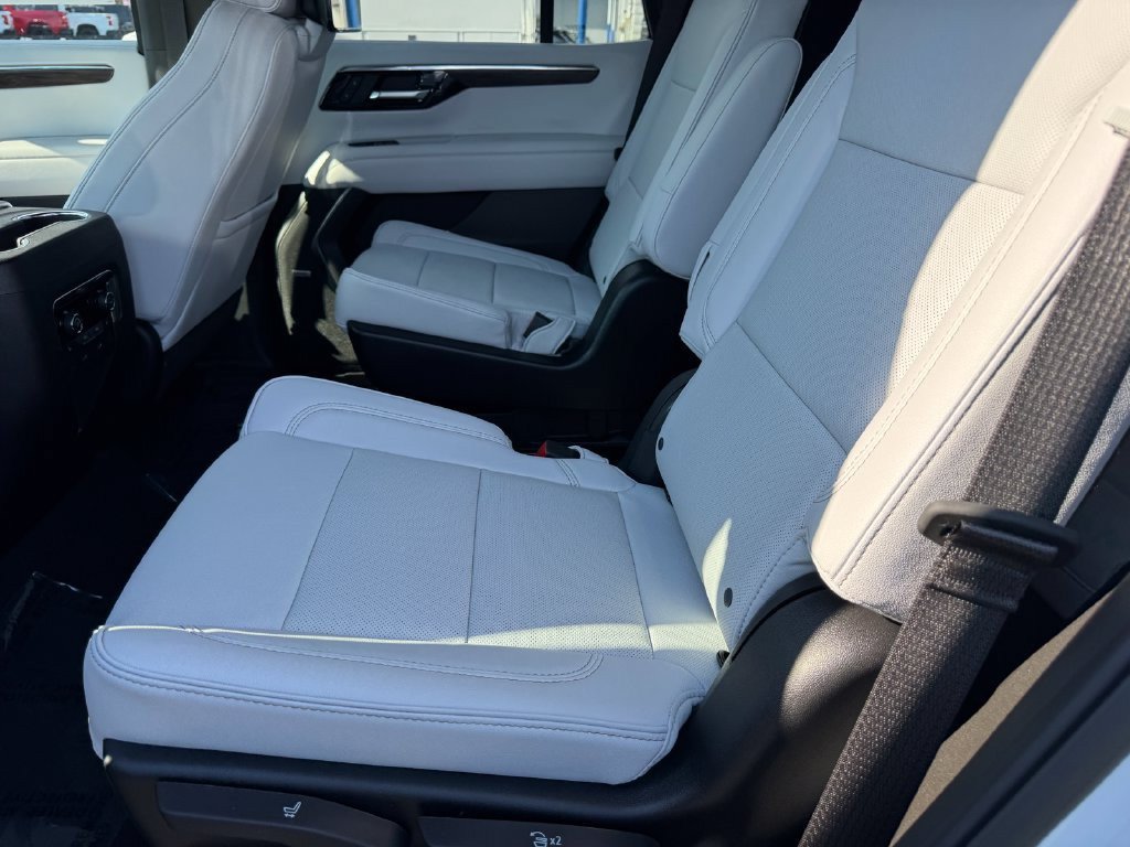 New 2026 Chevrolet Tahoe Premier AWD/4WD image 14