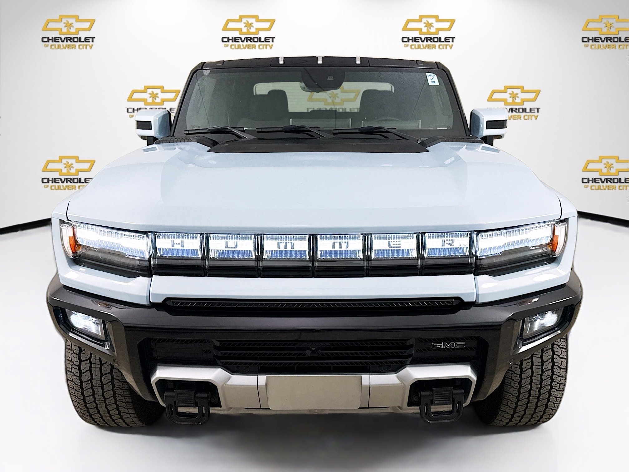 Used 2025 GMC Hummer EV 2X image 2