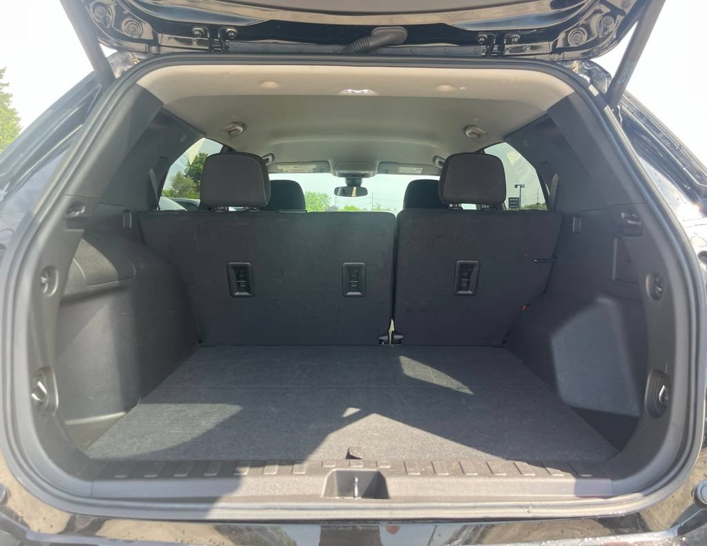Used 2024 Chevrolet Equinox LT AWD/4WD image 10