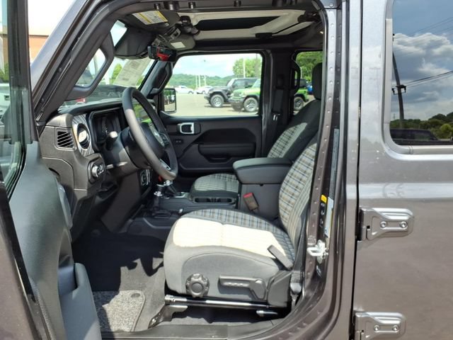 New 2026 Jeep Gladiator Sport AWD/4WD image 6