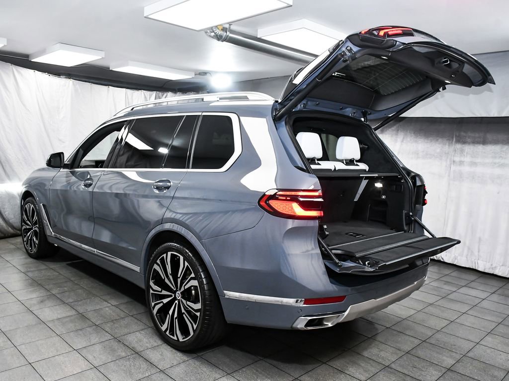 Used 2023 BMW X7 xDrive40i w/ Executive Package image 74
