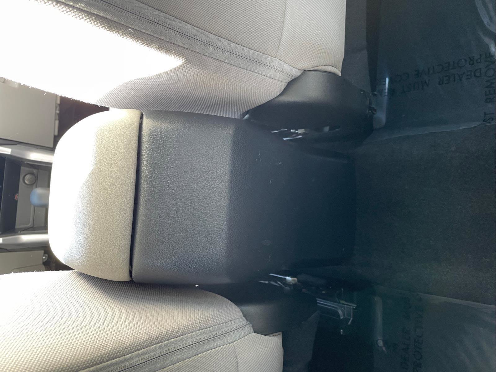 Used 2018 Subaru Forester 2.5i Premium w/ All-Weather Package image 23