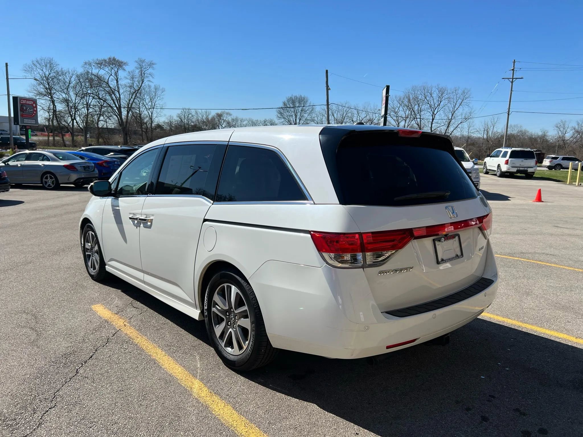 Used 2014 Honda Odyssey Touring image 7