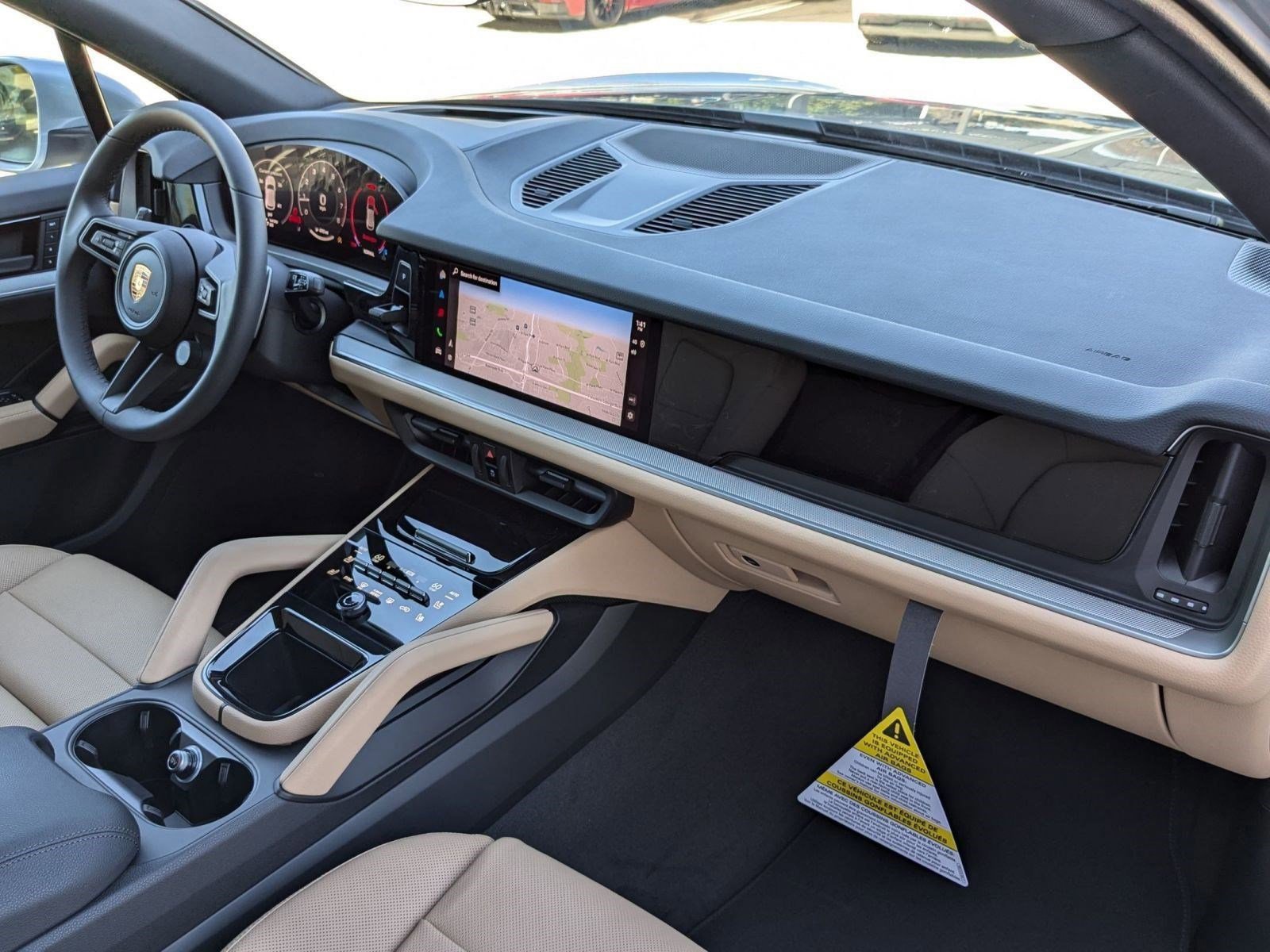 Certified 2025 Porsche Cayenne image 25