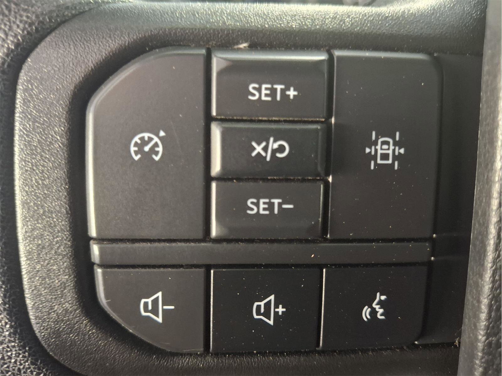 Used 2023 Ford F150 XLT image 19