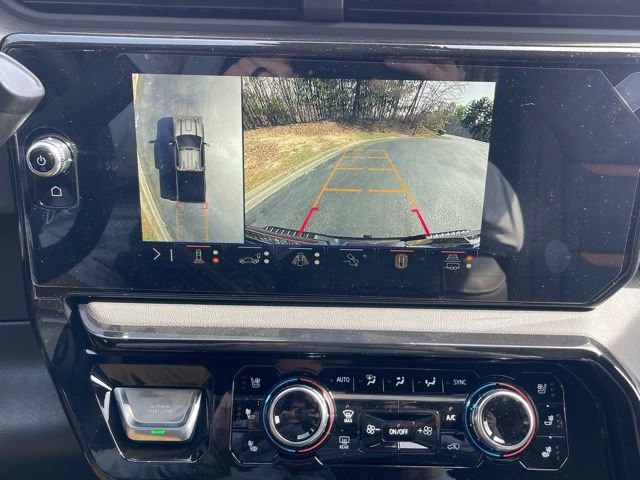 New 2026 GMC Sierra 3500 AT4 w/ AT4 Premium Plus Package AWD/4WD image 10