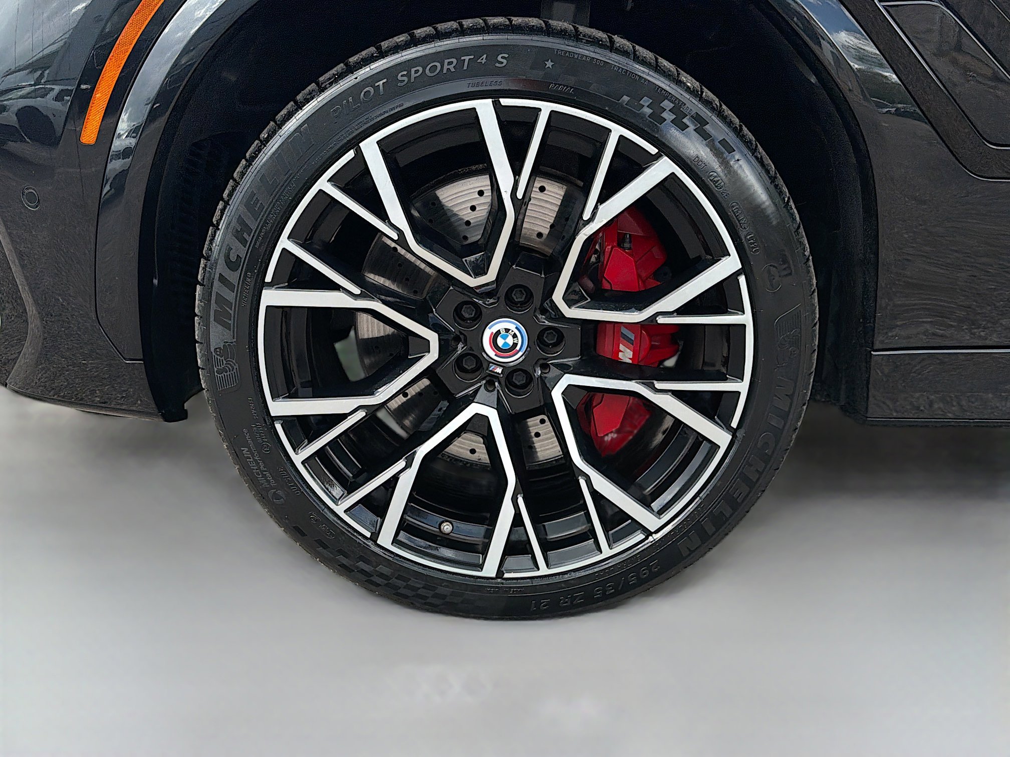 Used 2023 BMW X6 M w/ Competition Package image 42