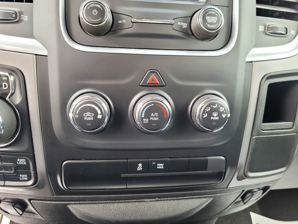 Used 2024 RAM 1500 Classic SLT image 19