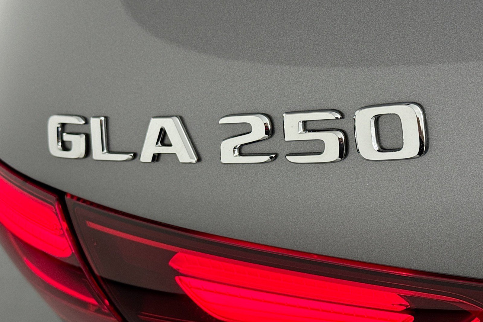 Certified 2026 Mercedes-Benz GLA 250 image 9