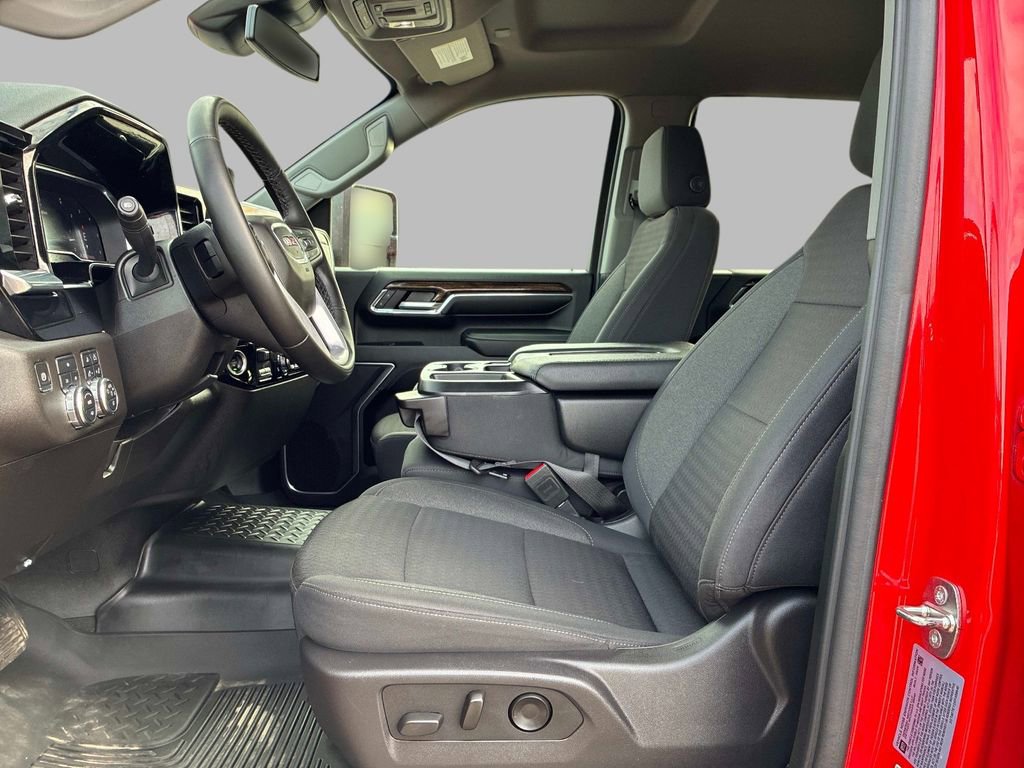 Used 2024 GMC Sierra 3500 SLE w/ SLE Value Package image 22