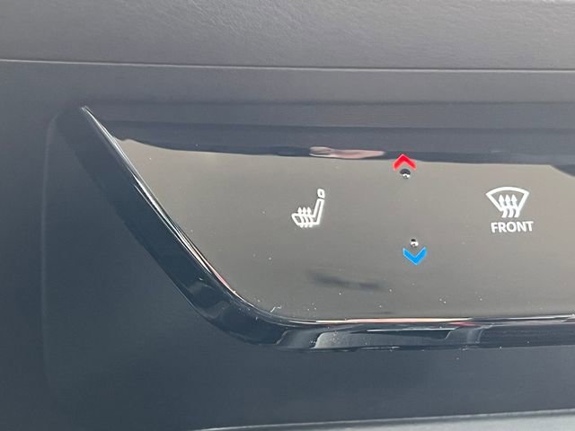 New 2026 Nissan Kicks SR w/ Cold Weather Package FWD image 23