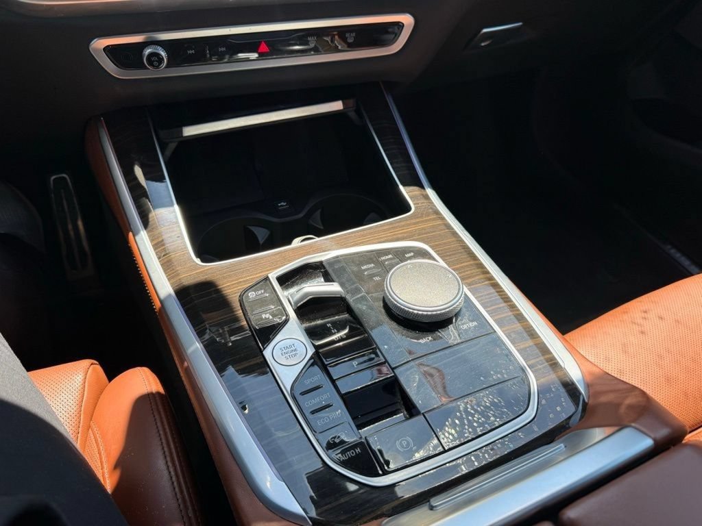 Used 2024 BMW X5 M60i AWD/4WD image 45