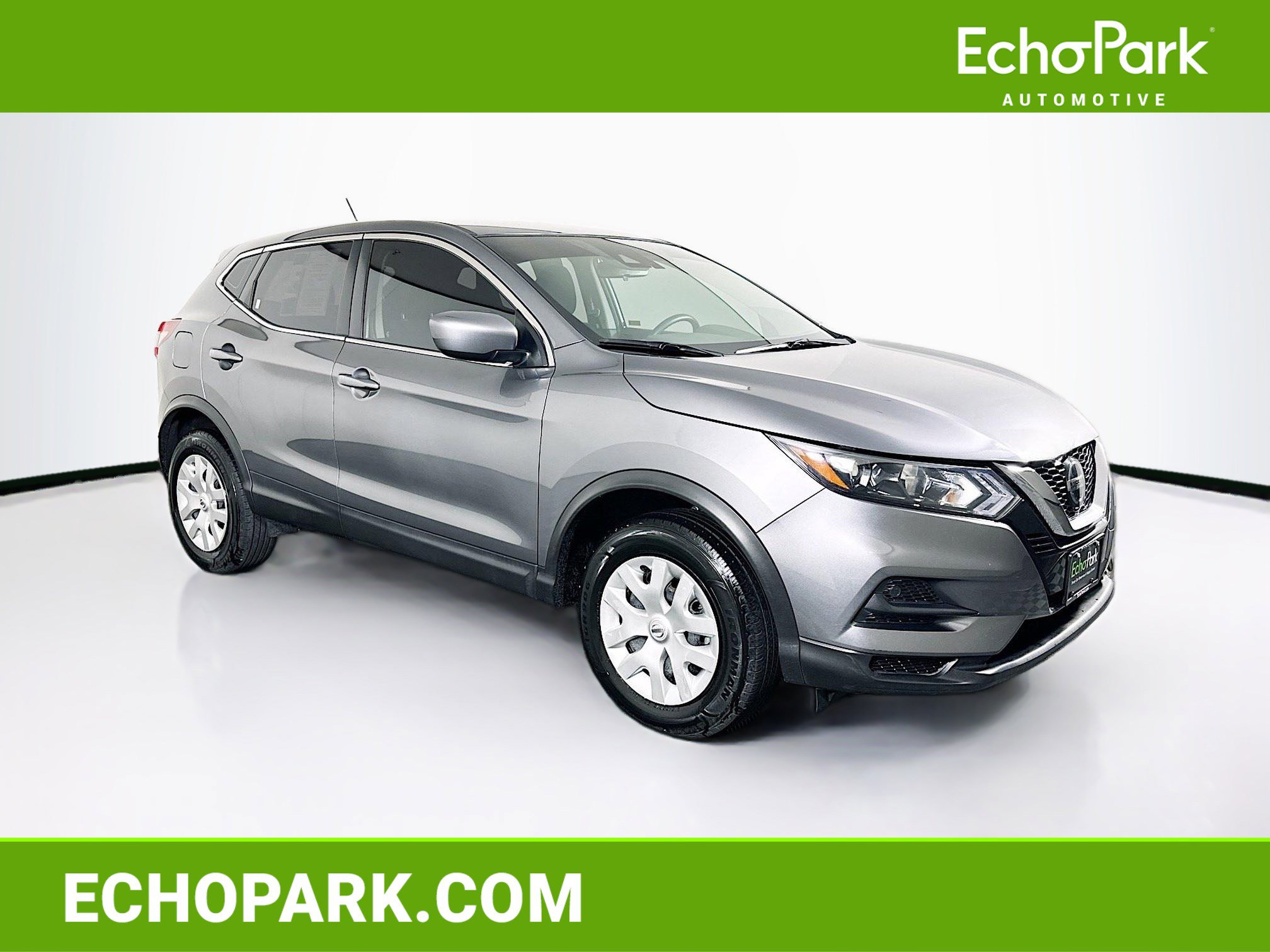 Used 2020 Nissan Rogue Sport S image 1